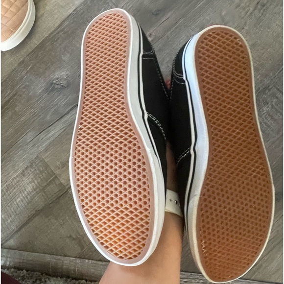 NWOT VANS Authentic Black Shoes - Picture 8 of 8